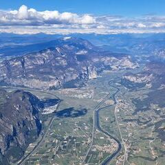 Flugwegposition um 13:15:37: Aufgenommen in der Nähe von 38070 Terlago, Autonome Provinz Trient, Italien in 2727 Meter